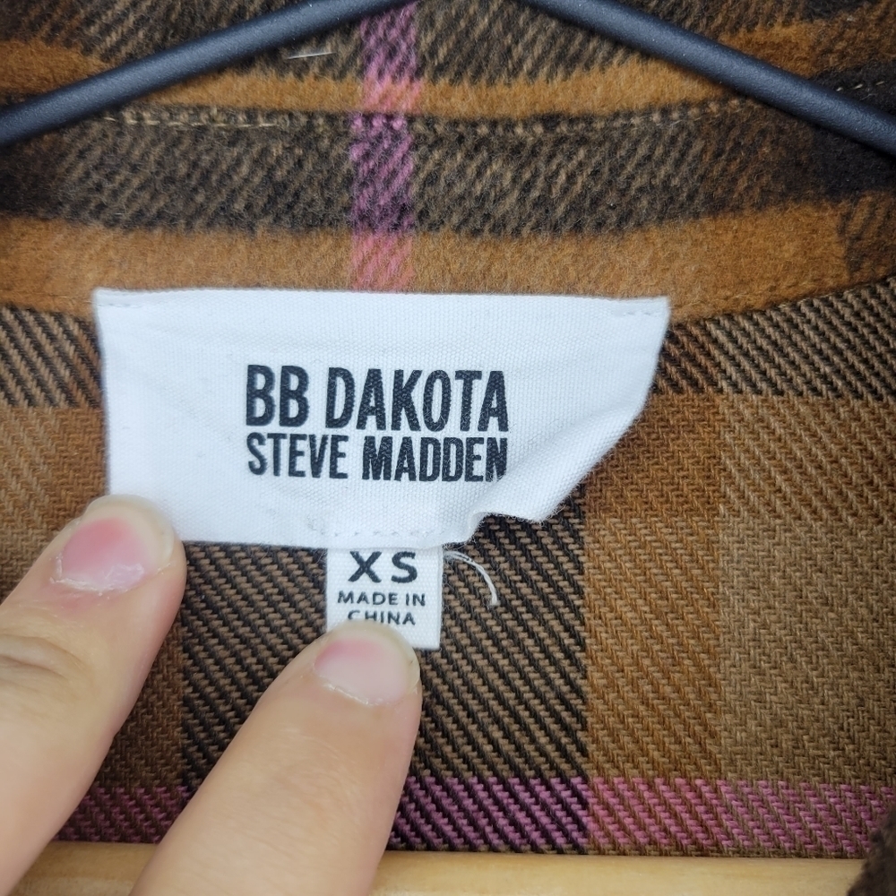 BB Dakota by Steve Madden Brown & Pink Plaid Button-Down Long Sleeve Shirt Sz XS - Picture 3 of 5